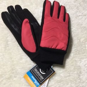 Isotoner red smart touch gloves size L/XL